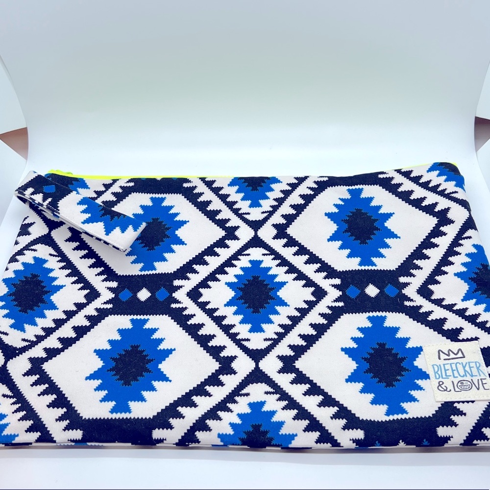 Bleeker & Love Pouch - image 7